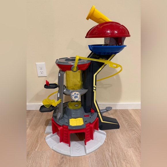 PAW PATRIL MIGHTY LOOKOUT TOWER, W. SOUNDS AND LIGHTS - Picture 3 of 5
